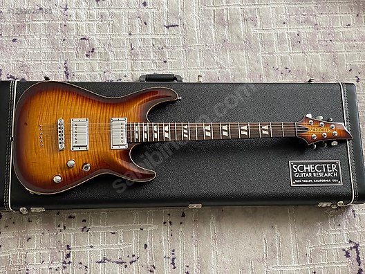 İkinci El ve Sıfır Alışveriş / Müzik / Müzik Aletleri / Telli Çalgılar / Gitar / Elektro