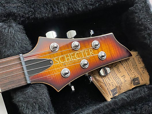 İkinci El ve Sıfır Alışveriş / Müzik / Müzik Aletleri / Telli Çalgılar / Gitar / Elektro