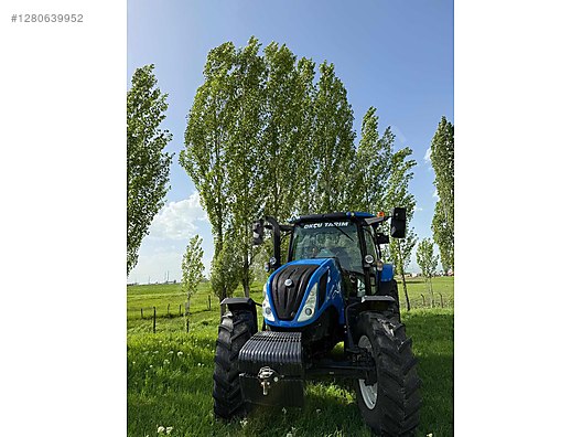 Machinery / Agricultural Machines / Tractors / New Holland / TR6.145S