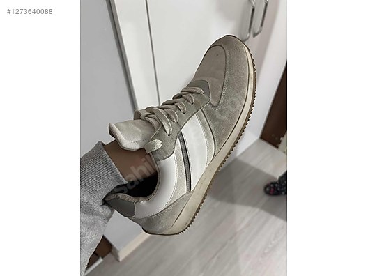 Used & Brand New Items / Clothing & Accessories / Men / Shoes / Casual Shoes