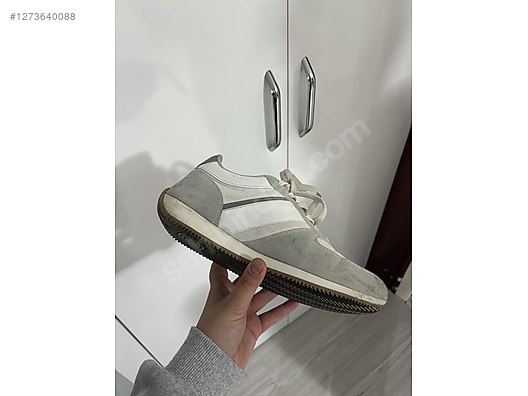 Used & Brand New Items / Clothing & Accessories / Men / Shoes / Casual Shoes