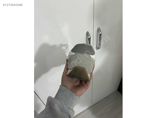 Used & Brand New Items / Clothing & Accessories / Men / Shoes / Casual Shoes