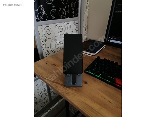 İkinci El ve Sıfır Alışveriş / Cep Telefonu & Aksesuar / Cep Telefonu / Xiaomi / Redmi 13C