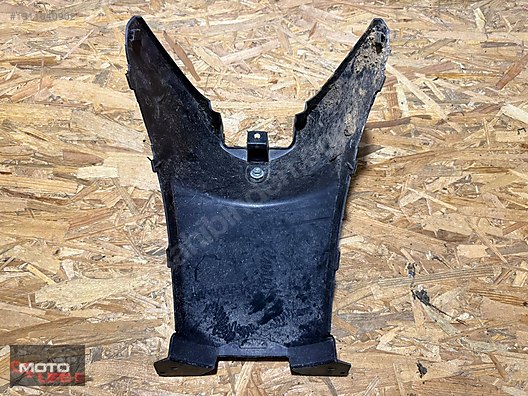 Grenaj / REVOLT RS7 SELE ALTI ORTA PLASTIK ORJINAL IKINCI EL URUN