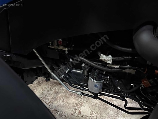 Machinery / Agricultural Machines / Tractors / New Holland / TR5.110