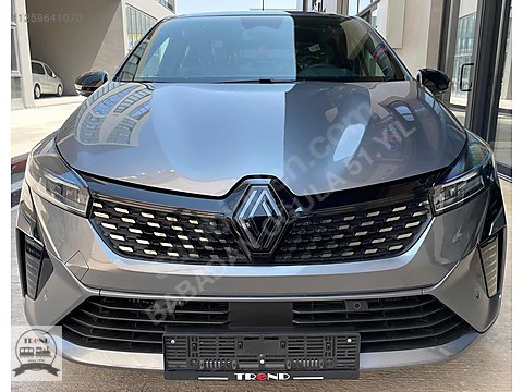 BOYASIZ 2025 6.002KM 1.0TCE TECHNO ESP.ALPINE OTOMATİK...