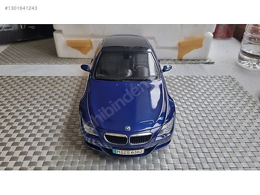 KYOSHO 1/18 BMW M6 E63 Interlagos Blue DEALER EDITION on