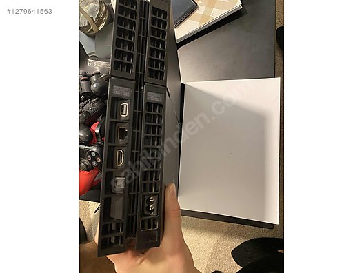 Used & Brand New Items / Gaming & Gamers Exclusive / Gaming Equipment / PC Controller & Gamepad