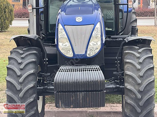 İş Makineleri & Sanayi / Tarım Makineleri / Traktör / New Holland / T7070