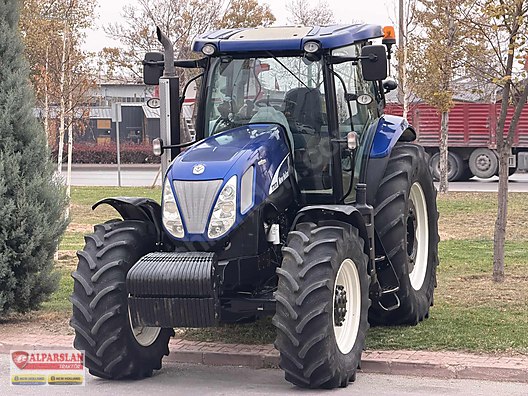 T7070 2015 New Holland