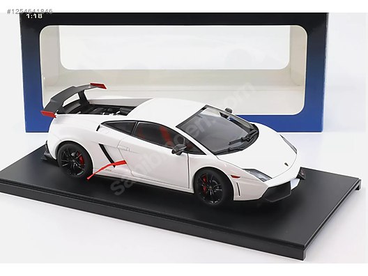 1:18 Autoart Lamborghini Gallardo LP570 Supertrofeo Stradale on