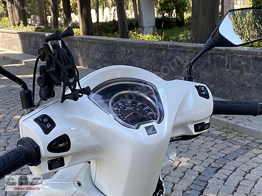 Honda Dio Scooter / Maxi Scooter