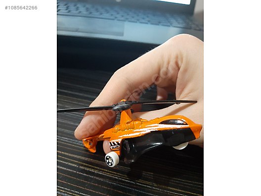 Hot wheels sale remote control helicopter