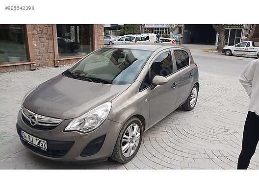 opel corsa 1 2 twinport essentia kahverengi 110 000km temiz sifir lastik bakimlari yapilmis sahibinden comda 925642398