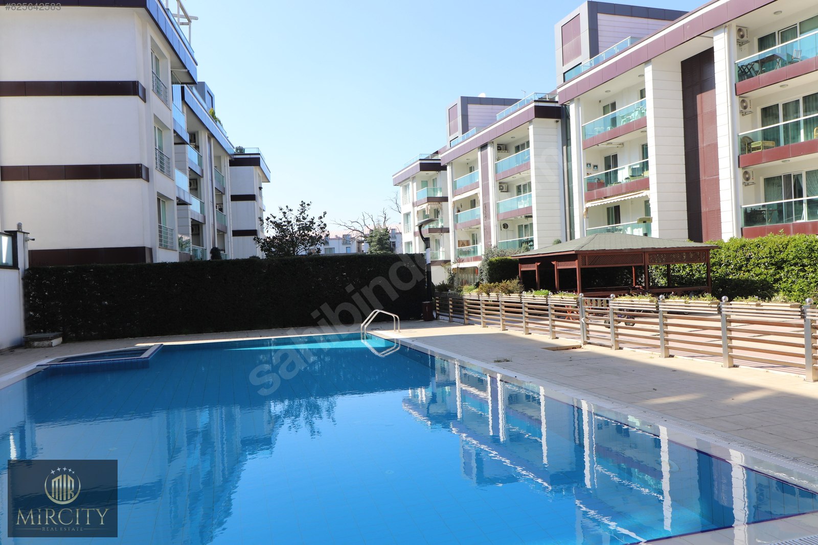 MİR CITY GÖKTÜRK�TE KİRALIK 2+1 GENİŞ BAHÇE KATI (TEK YETKİLİ