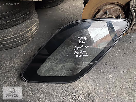 KİA SPORTAGE SAĞ ARKA KELEBEK CAMI küçük görsel 8