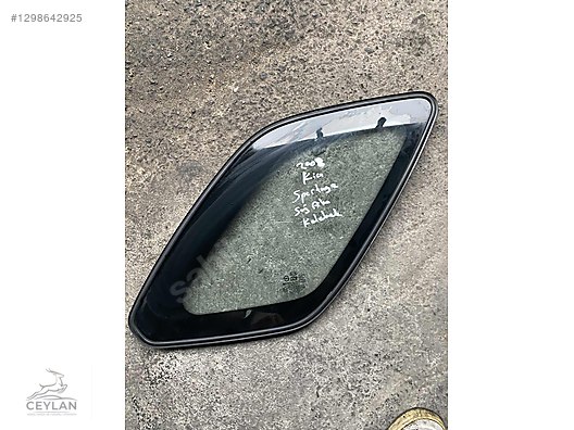 KİA SPORTAGE SAĞ ARKA KELEBEK CAMI küçük görsel 7