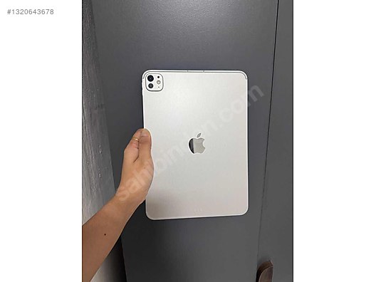 Apple iPad Pro 8 512 GB Tablet - 1320643678