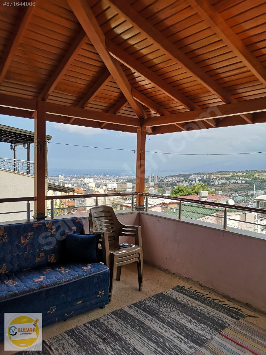 Satılık tripleks villa, doğalgazlı yenilenmiş.issume sitesinde
