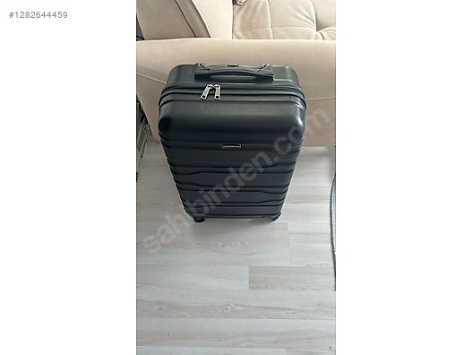 Used & Brand New Items / Clothing & Accessories / Suitcases & Luggage / Single