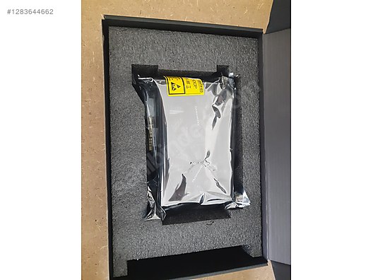 Used & Brand New Items / Computers / Desktops / Desktop Components / Graphics Cards