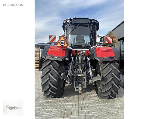Machinery / Agricultural Machines / Tractors / Massey Ferguson / 8S.265