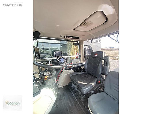 Machinery / Agricultural Machines / Tractors / Massey Ferguson / 8S.265