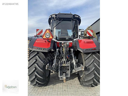 Machinery / Agricultural Machines / Tractors / Massey Ferguson / 8S.265