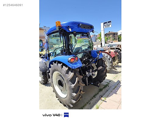 2025 T4.75S New Holland