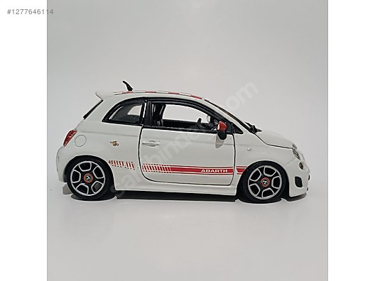 Burago Diecast Model 1:24 Fiat Araba