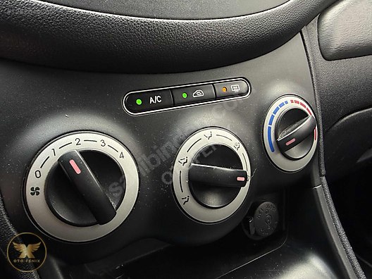 OTOFENİX 2009 HYUNDAI I10 1.1 TEAM OTOMATİK 98.683 KM