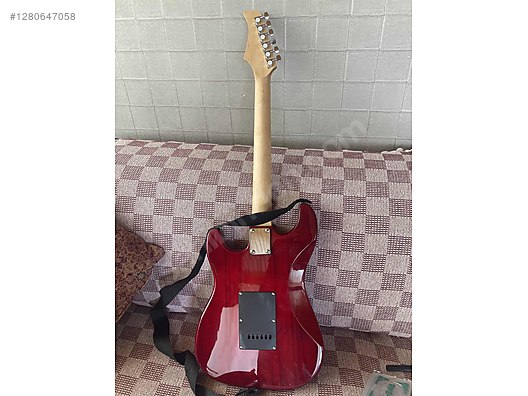 İkinci El ve Sıfır Alışveriş / Müzik / Müzik Aletleri / Telli Çalgılar / Gitar / Elektro