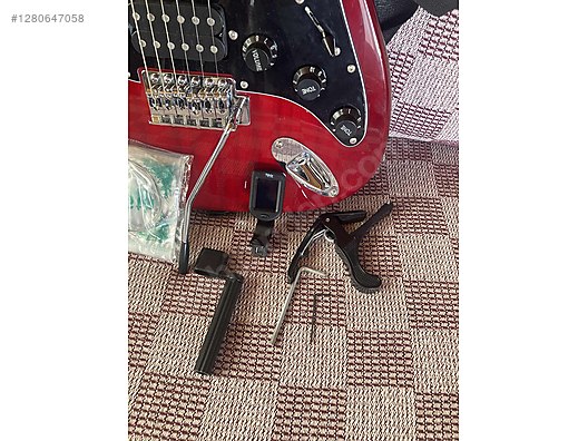 İkinci El ve Sıfır Alışveriş / Müzik / Müzik Aletleri / Telli Çalgılar / Gitar / Elektro