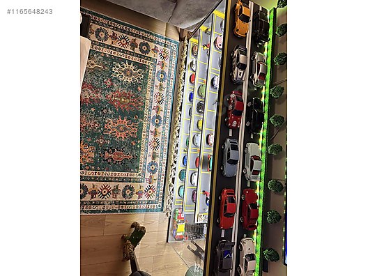 GT Spirit Diecast Model 1:18 Porsche Araba