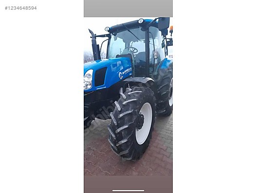 Machinery / Agricultural Machines / Tractors / New Holland / TR6.120