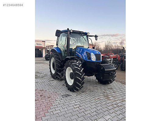 Machinery / Agricultural Machines / Tractors / New Holland / TR6.120