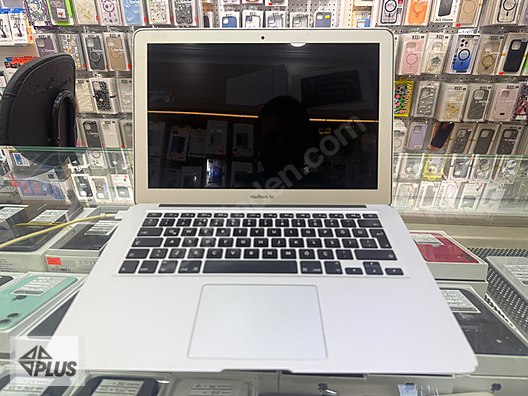 Apple Macbook / 2015 MACBOOK AİR İ5 1.6GHZ 8GB RAM 128GB SSD TEMİZ