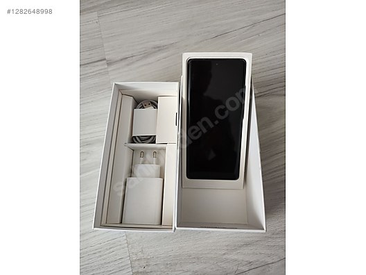 Used & Brand New Items / Cell Phones & Accessories / Cell Phones / Xiaomi / 12