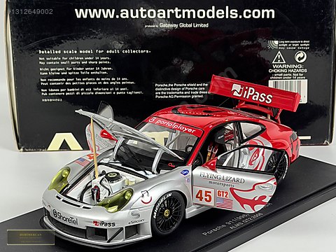Autoart Diecast Model 1:18 Porsche Araba - 1312649002