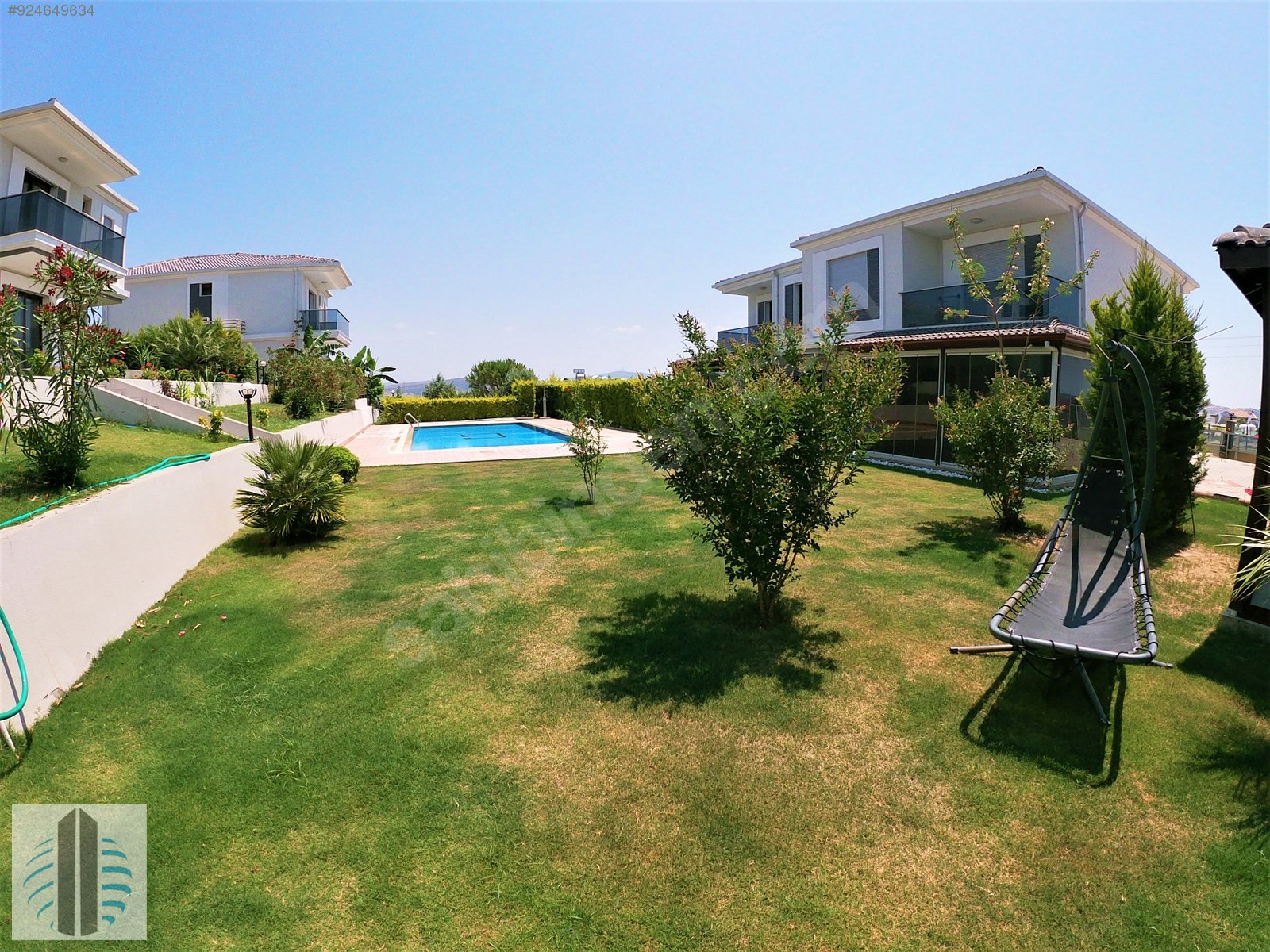(K1423) Havuzlu sitede, yerden ısıtma, akıllı ev, 5+1 villa Satılık