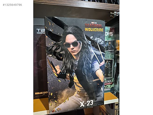 Hot Toys X-23 - Hot Toys 1:6 Statue & Heykel Aksiyon Figürleri