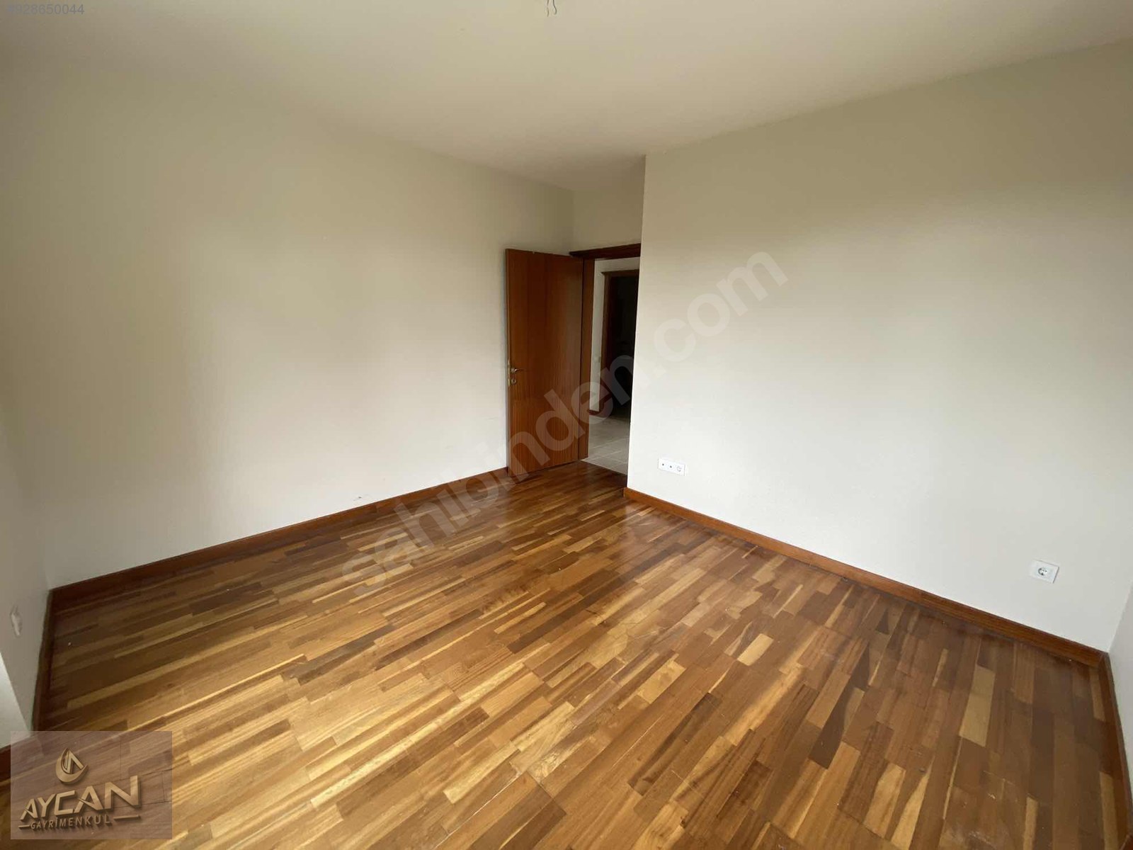 BÜYÜKÇEKMECE KARAAĞAÇ HİSAR EVLERİ 6+1 KİRALIK VİLLA yıllık peşi