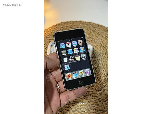 ÇİZİKSİZ İPOD TOUCH 3.GEN 8 GB - Apple iPod Touch MP3 Çalarlar