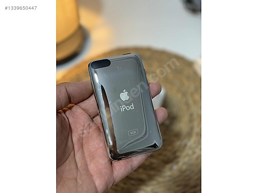 ÇİZİKSİZ İPOD TOUCH 3.GEN 8 GB - Apple iPod Touch MP3 Çalarlar