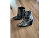 Used & Brand New Items / Clothing & Accessories / Women / Shoes / Boots