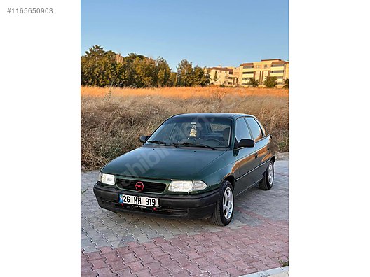 18 объявлений о продаже Универсалов Opel Astra 1997 года