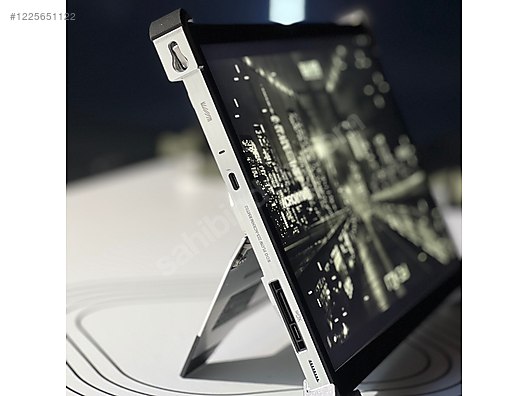 Asus / ROG Flow Z13-ACRNM + XG Mobile RTX 4090 özel üretim