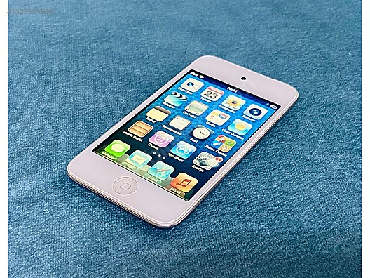 Apple / iPod Touch / Apple A1367 iPod touch 4. Nesil 8 GB beyaz on