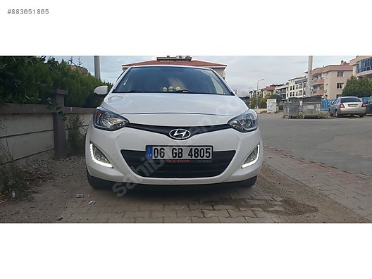 Hyundai I20 1 4 Cvvt Sense Otomatik Vites I20 At Sahibinden Com 883651865