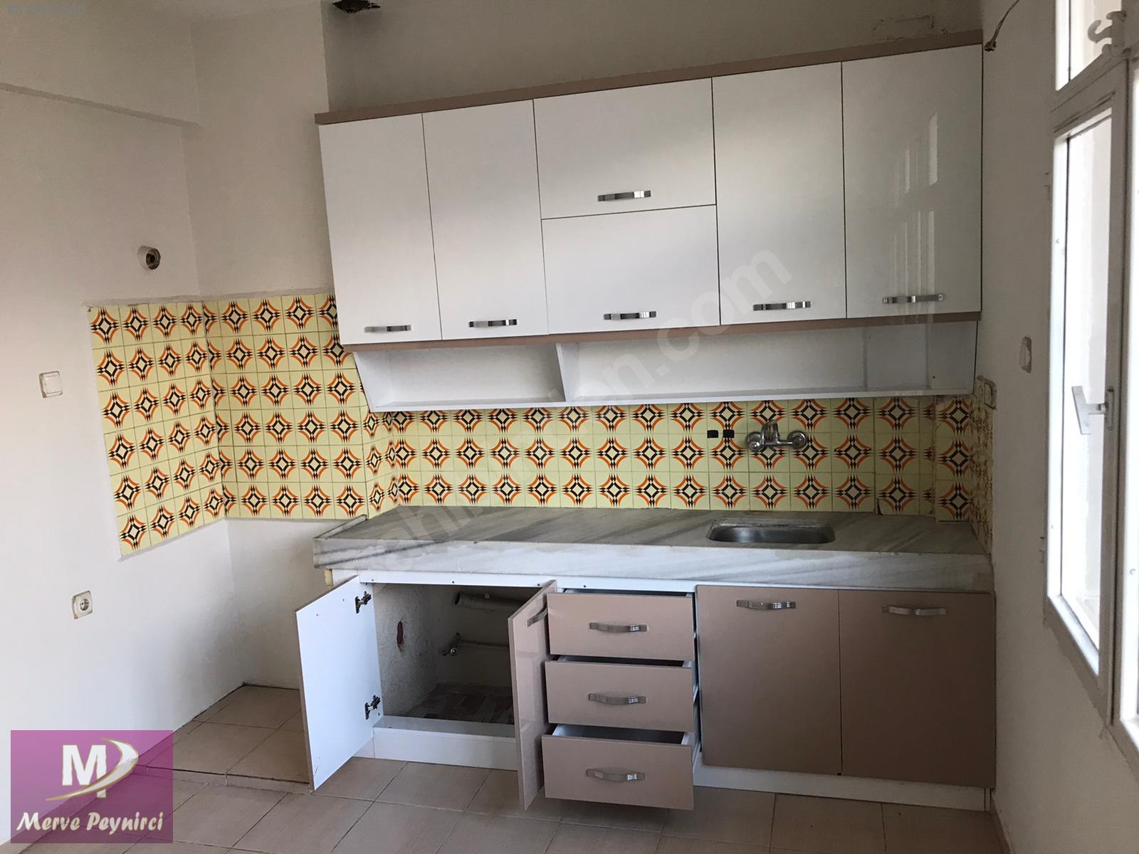 Emlak Ofisinden 2+1, 100 m² Kiralık Daire 750 TL�ye